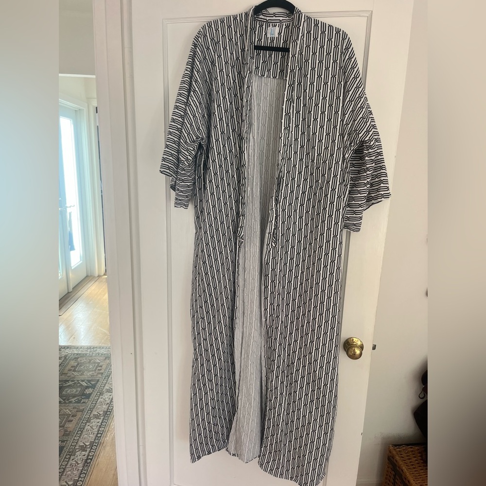 Black and White Patterned Kimono from Kyoto Japan